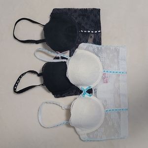 Longline Bra Bundle: Black and white   with lace